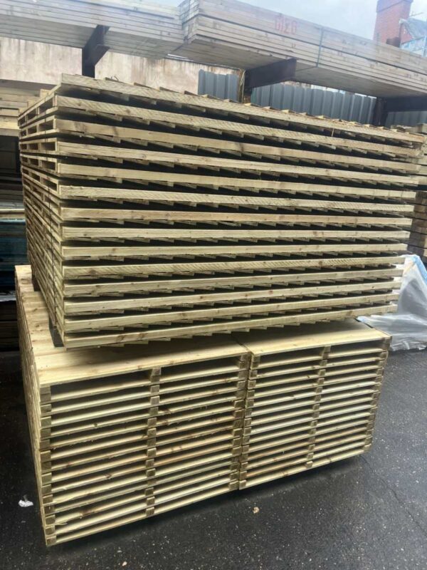 Green Pressure Treated Feather-edge Fence Panels - Image 2